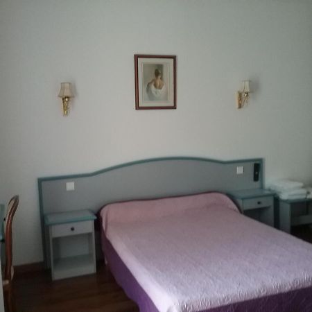 Bed and Breakfast Manoir De Gravezon Lunas  Екстер'єр фото